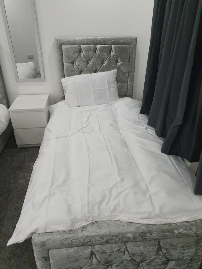 Beautiful Rooms Shaw St And Pine St ベリー エクステリア 写真