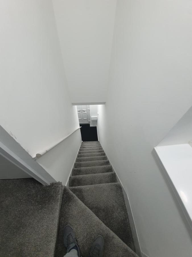 Beautiful Rooms Shaw St And Pine St ベリー エクステリア 写真